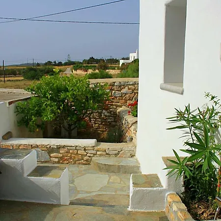 Paros Pounta Sea View Country house *