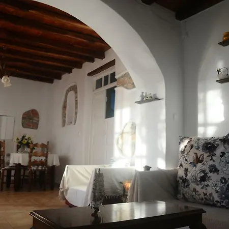 Country house Paros Pounta Sea View *